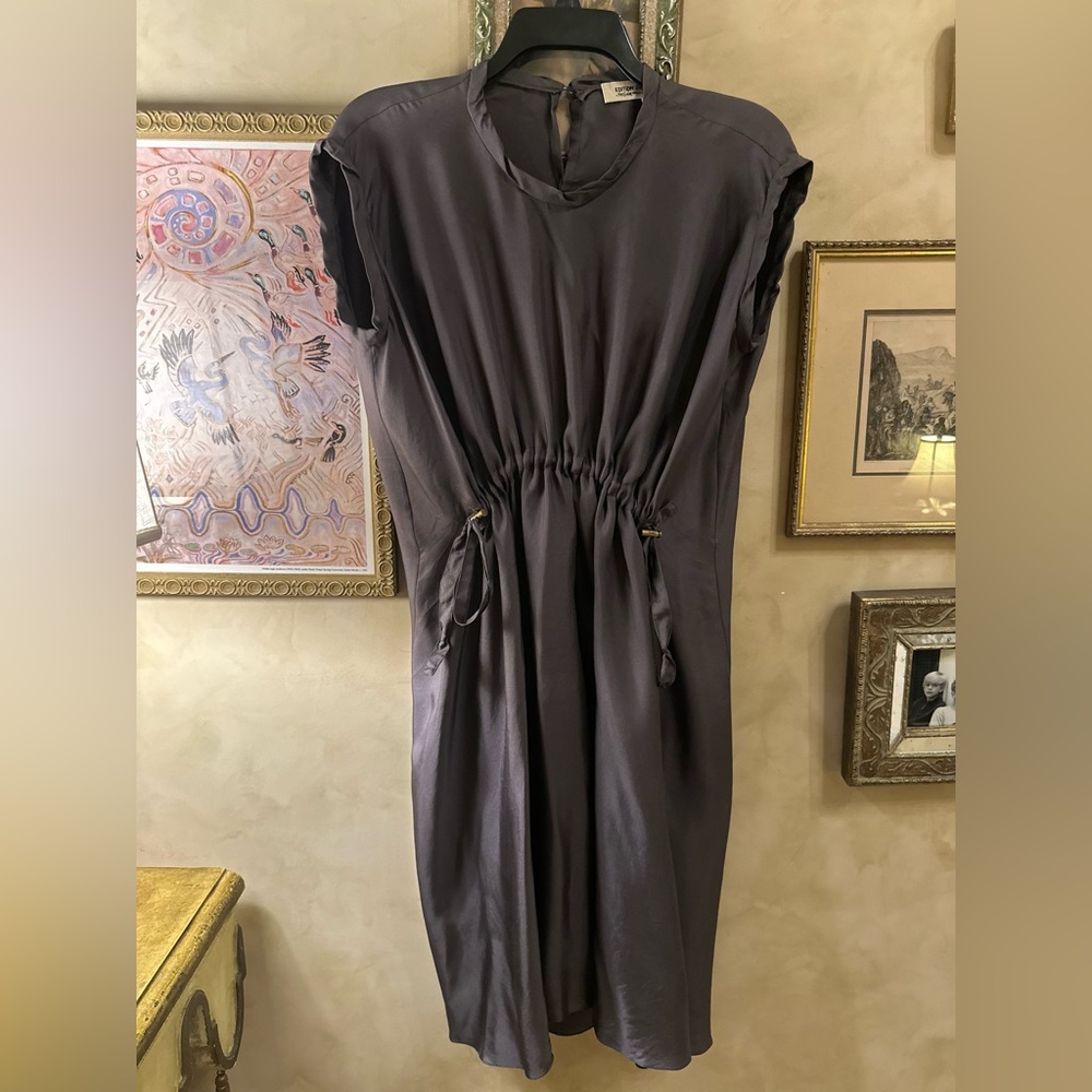 Yves Saint Laurent Gray Midi Dress with Sophisticated Silhouette
